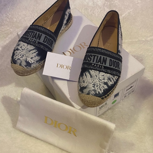 Dior espadrilles. Fit like a 7 1/2 US. - Picture 6 of 7